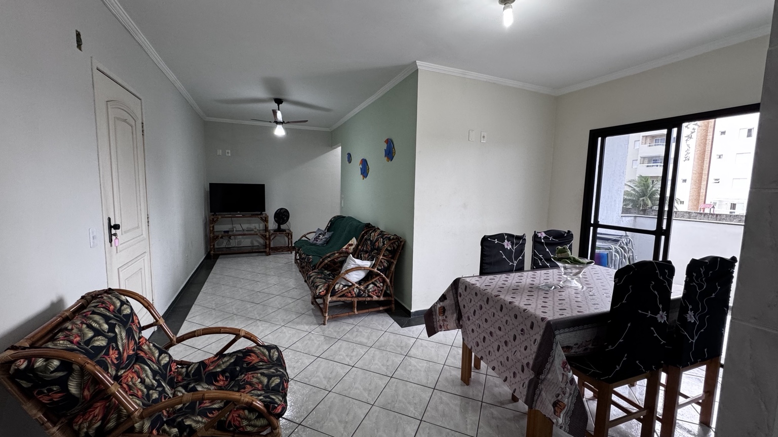 Apartamento mobiliado com 2 dormitórios e lazer à venda no Maitinga