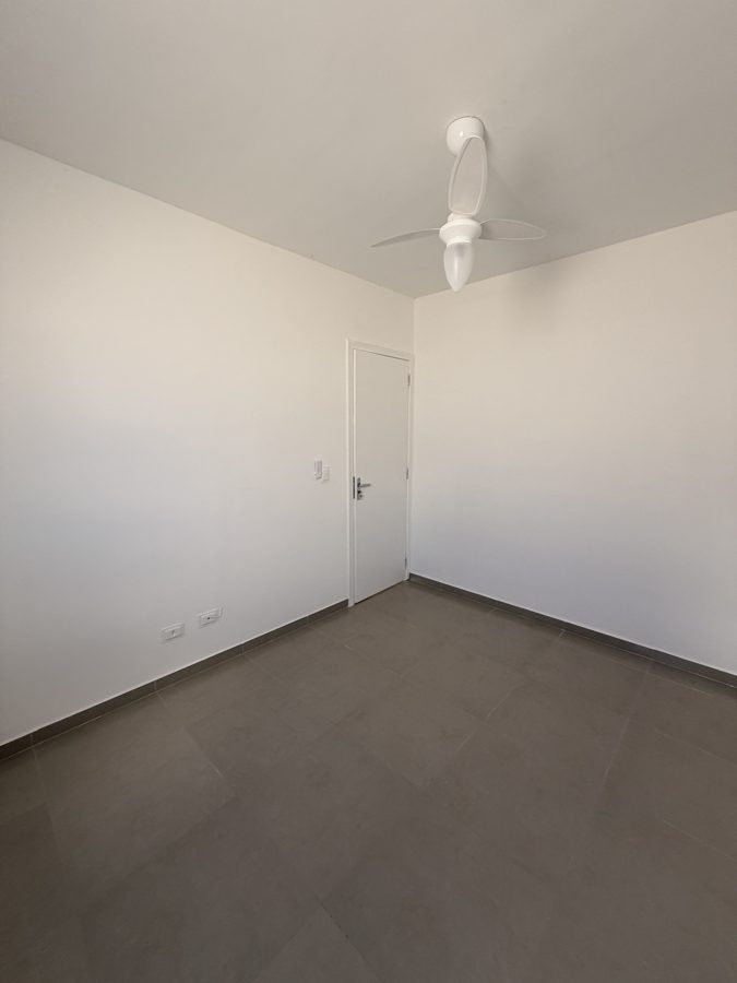 Apartamento térreo para alugar no Cristal de Bertioga V — unidade 13