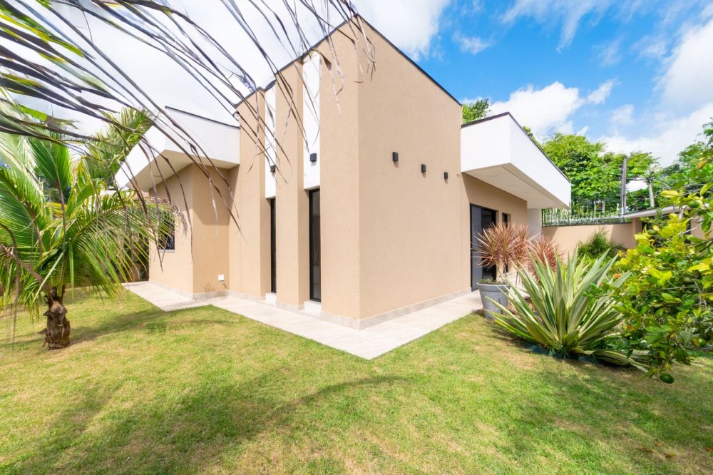 Casa Alto Padrão - Venda - Maitinga - Bertioga - SP