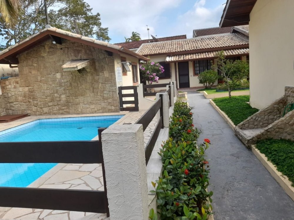 Casa em Condomnio - Venda - Centro - Bertioga - SP